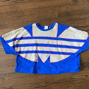 Adudas size medium blue graphic tee